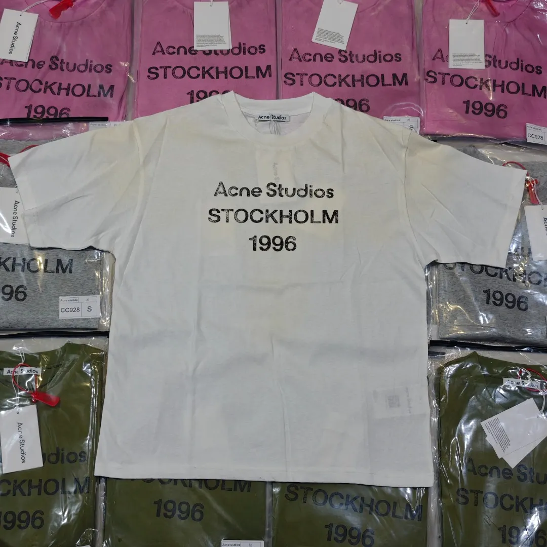 ACNE STUDIOS T